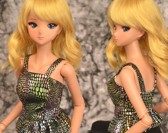 Choice of peplum tops for Smart Doll with either default or smooth medium bust