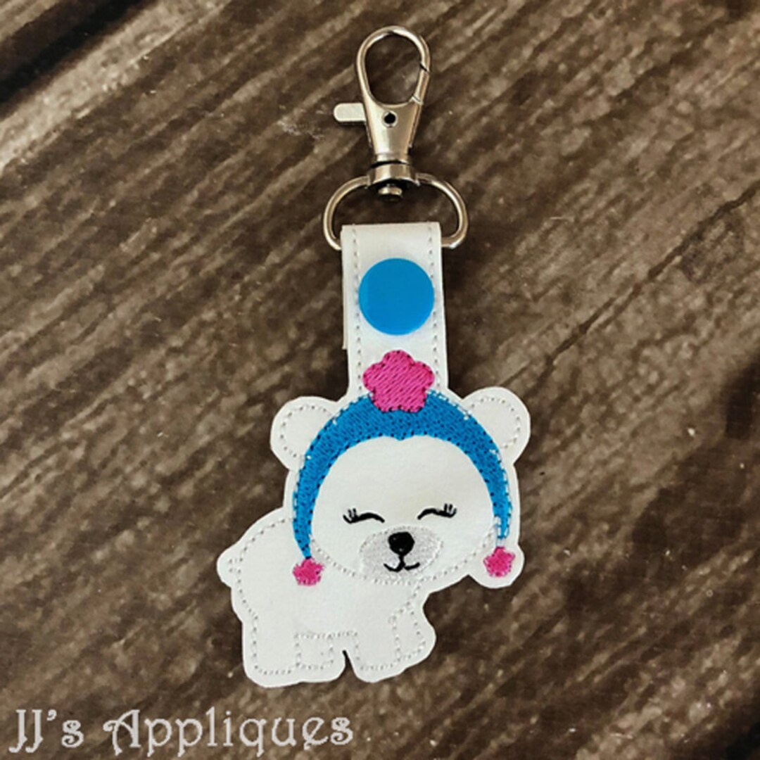 ITH Key Fob Polar Bear Key Fob Arctic Animal 4x4 Hoop - Etsy