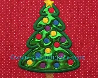 Téléchargement instantané - Christmas Embroidery Applique Designs - Decorated Christmas Tree Applique Design 4x4, 5x7, and 6x10 hoop sizes