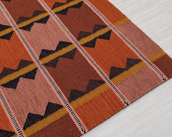 Terrakotta Teppich Kelim Teppich Handgewebter Teppich Geometrischer Teppich Boho-Dekor Rustikaler Wollteppich Stammesteppich | Hergestellt in Indien