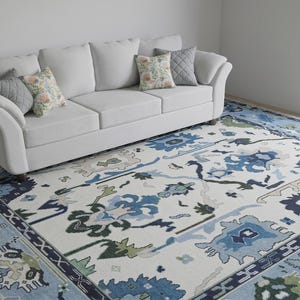 Back view of the rug showcasing the intricate hand-tied knots and artisanal banaras carpets craftsmanship.