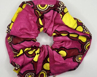 Gumka do włosów z afrykańskim nadrukiem woskowym – bordowy wzór