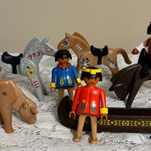 Vtg Playmobil Native American/Indian Canoe Lot Painted Horses Cow Figures Geobra