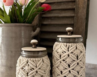 Portavelas de cristal con tapa y macramé – Portavelas, jarrón y tarro de almacenamiento estilo boho – Decoración boho hecha a mano – Personalizable