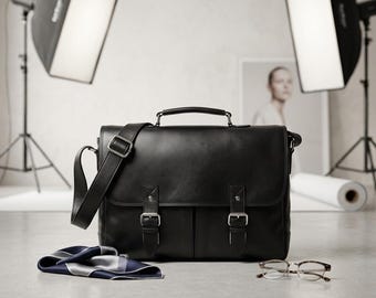 Handgeweven draagtas van zwarte logan raffia, grote stroschoudertas met statement, aanpasbare tekst, edgy urban carryall Boheme, mand voor alle seizoenen