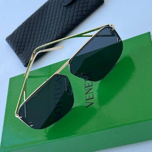 Bottega Veneta Black Rimless Sunglasses with Green Case Bottega Veneta BV1299S 003 Sunglasses - US main image 3