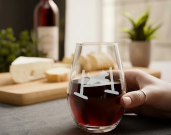 Bicchiere da vino con incisione per agility dog, regalo per sport cinofili, bicchieri per amanti dei cani da agility, addestramento cinofilo, amante dei cani, regalo per addestratore cinofilo, cane saltatore