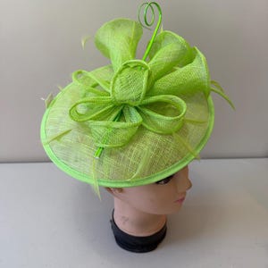 Vibrant Lime Green Fedora Hat with Decorative Floral Accent 100% Cotton Mexican Hand Painted Fedora Hat (2bc565) main image 4