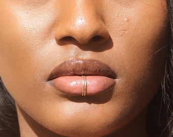Lip Ring-Fake Lip Ring - Gold Fake Lip Piercing - Fake lip Cuff - Fake Piercing- Faux Lip Ring - Silver Fake Lip Ring-Gold Lip Ring