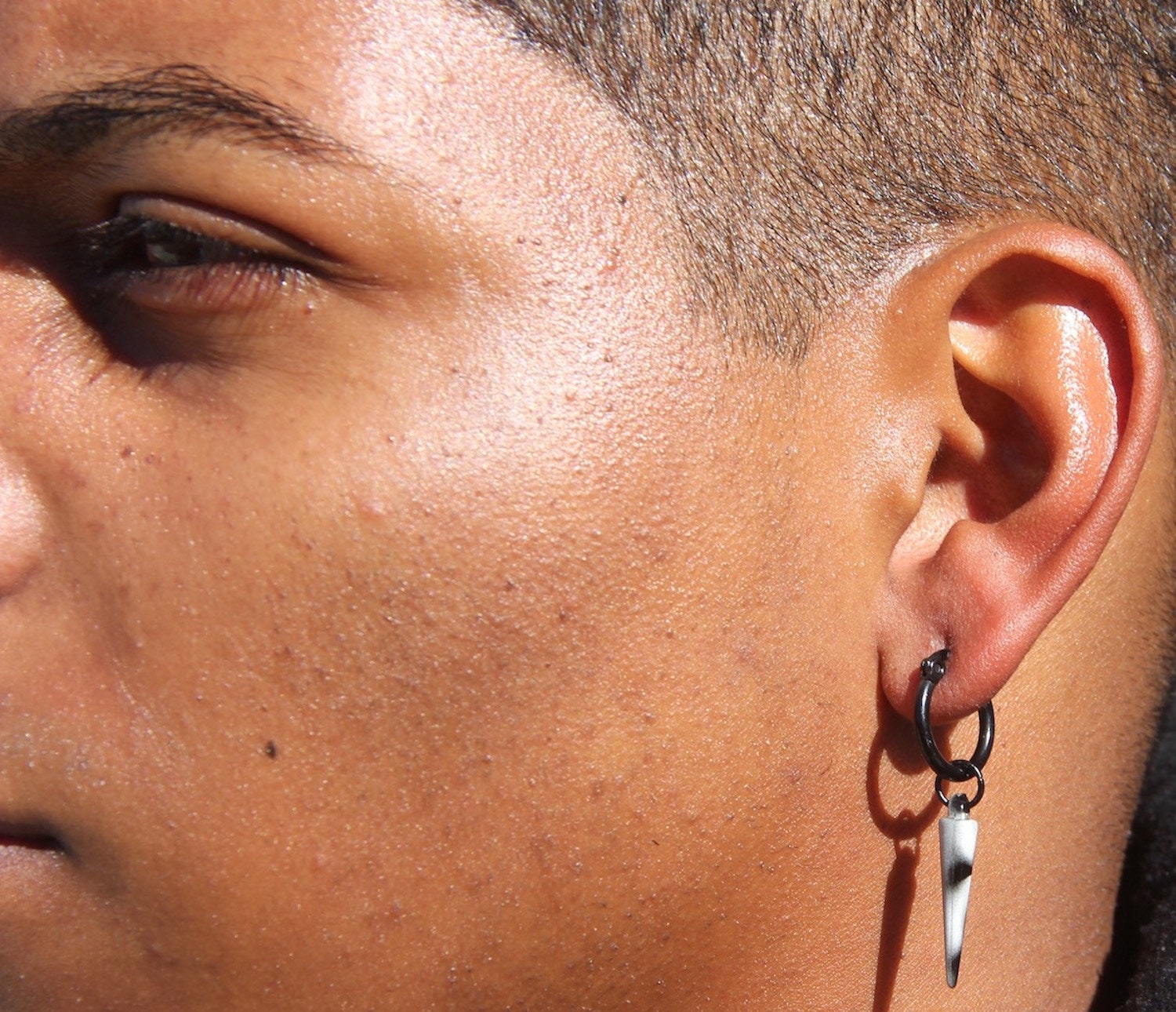Mens earrings hotsell near me