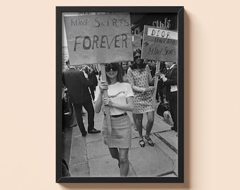 Minissaias para Sempre - Cartaz de Protesto dos Anos 60 | Estampa de Moda Feminista dos Anos 60