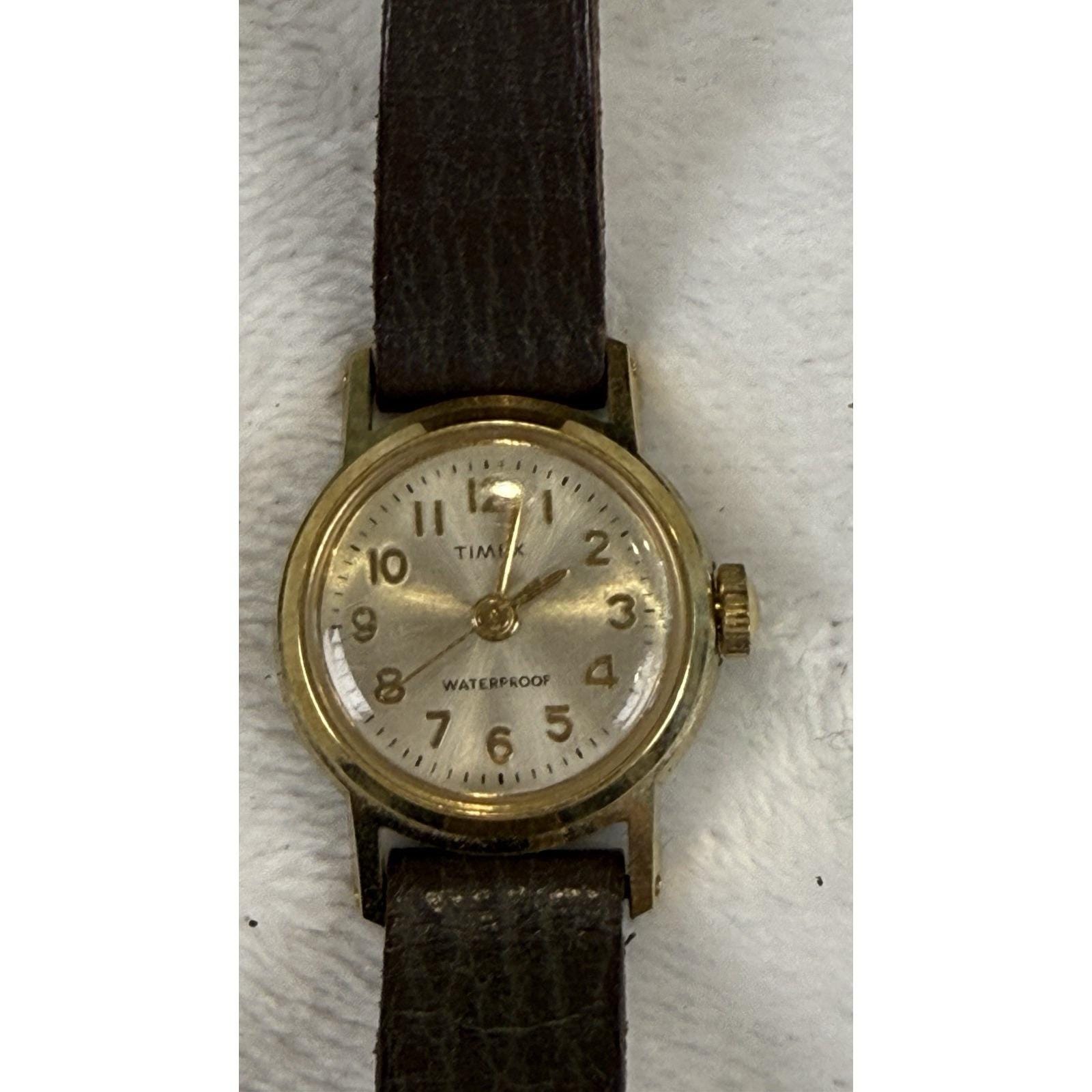 Vintage Timex Waterproof Date Watch Gold Tone 33mm Mens Wristwatch Parts Repair Vintage Gold Mens Timex Watch - Etsy main image 2