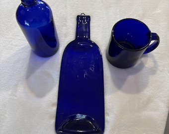 Vintage Kobaltblaue Glasflaschen Sammlung - Lot Of 3