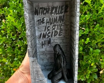 book nook, witch killer the human is still indside him, shelf decor, fantasy book, manon