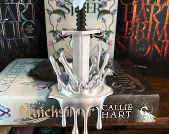 Book shelf drip, quicksilver sword, silver drip, romantasy, fantasy sword