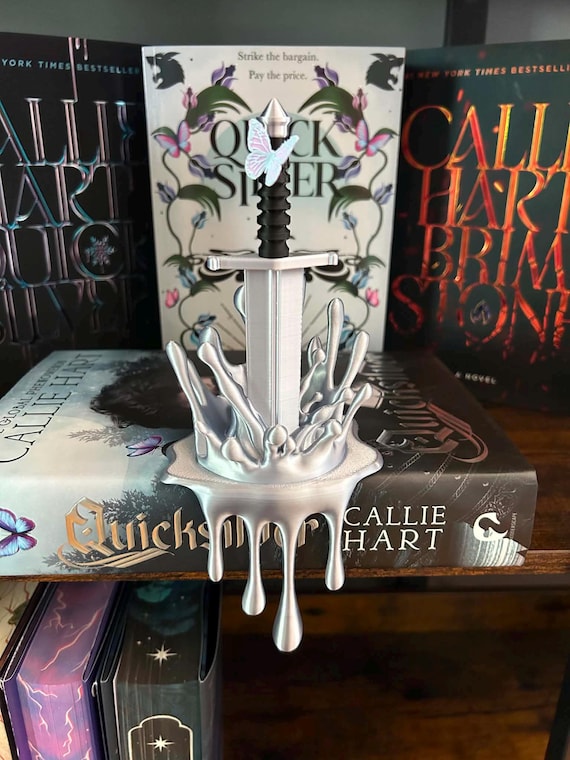 Book shelf drip, quicksilver sword, silver drip, romantasy, fantasy sword