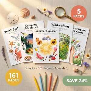 Pode incluir: Uma coleção de cinco livros de atividades educativas para crianças, com ilustrações coloridas e títulos como "Beach Expl" e "Summer Explorer". Os livros são projetados para crianças de 4 a 7 anos e incluem 161 páginas. Uma lupa e lápis também são visíveis.