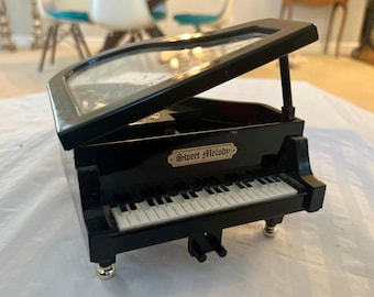 Vintage Sweet Melody Grand Piano Music Jewelry Box Black Wind Up Musical Decor