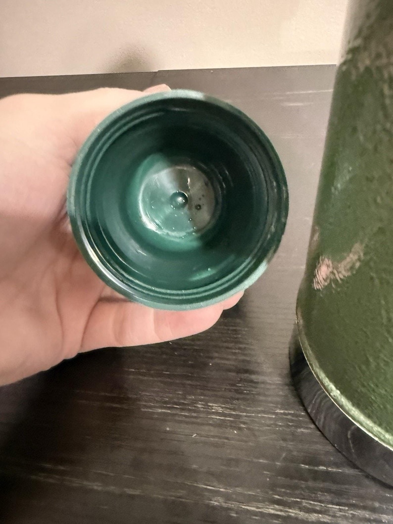 Stanley Classic Vacuum Bottle Thermos Green – Made in USA image 9