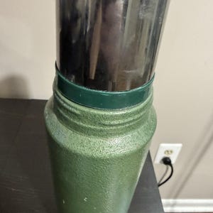 Stanley Classic Vacuum Bottle Thermos Green – Made in USA image 8