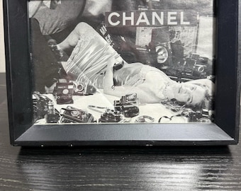 Chanel Modefotografi Stil Väggkonst Svart Ram Glasfront 8x6