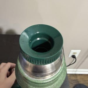 Stanley Classic Vacuum Bottle Thermos Green – Made in USA image 10