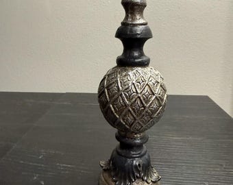 Orions Dekorativ Finial Arkitektonisk Accent Åldrad Silver Svart 8” ©2002