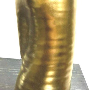 Vintage Modernist Studio Art Handgemachte Vase Metallic Gold Amorph 8 3/4 ""