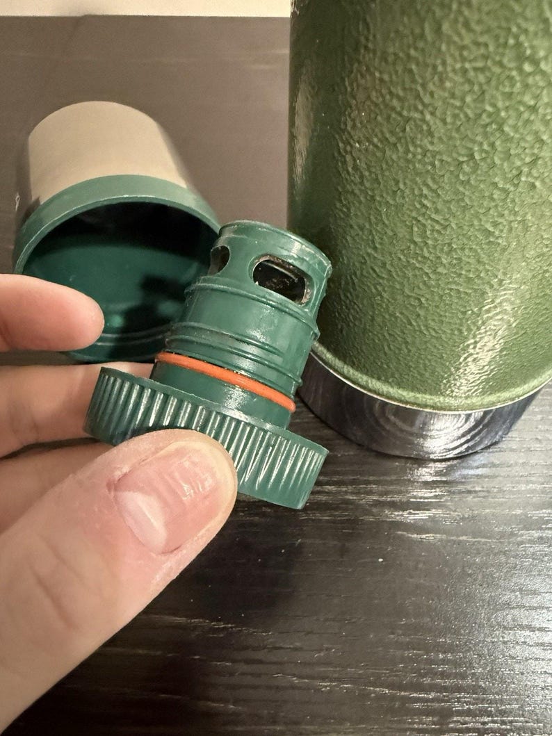 Stanley Classic Vacuum Bottle Thermos Green – Made in USA image 11