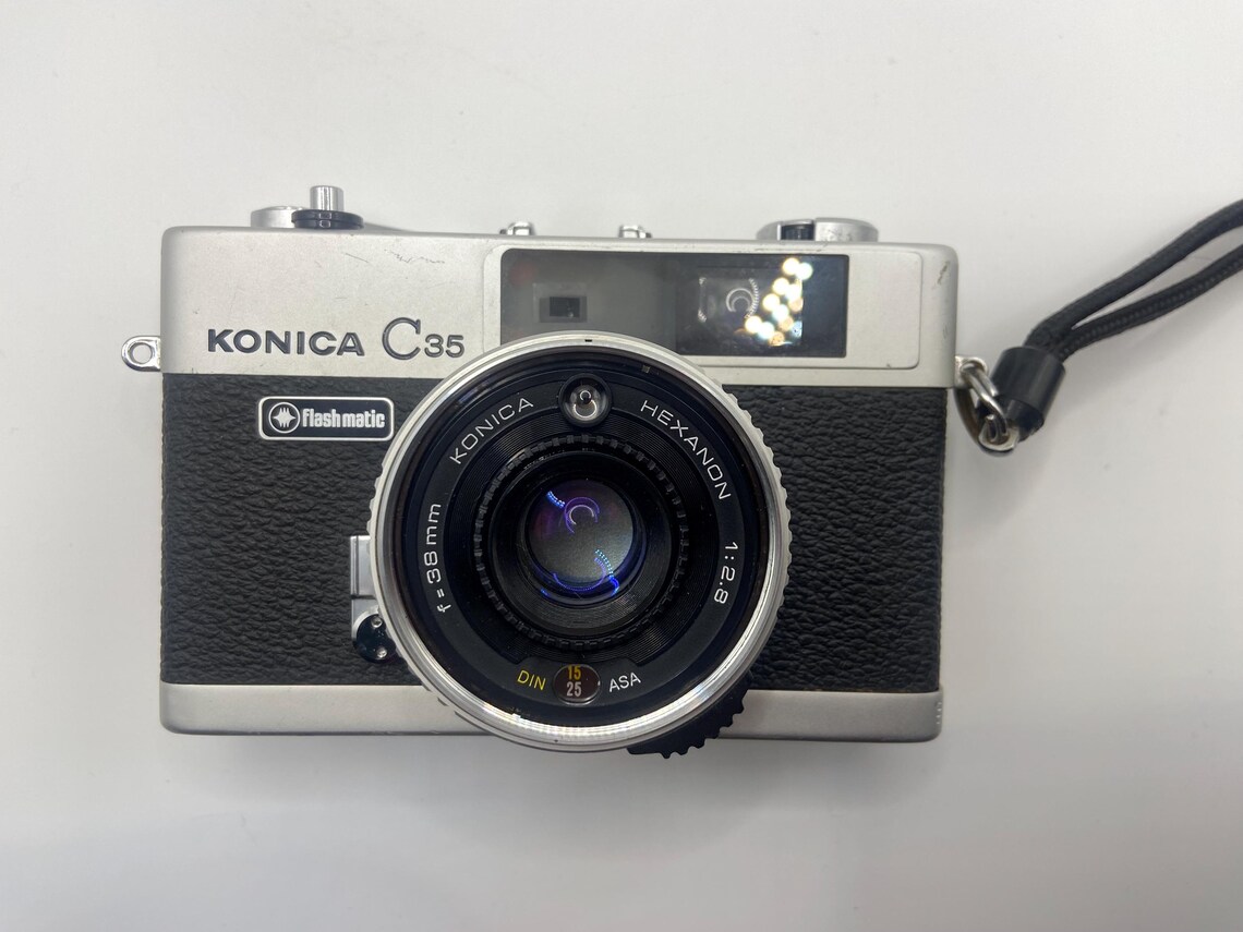 Konica C35, foto 2 di 5