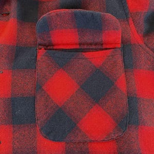 Vintage 60s Pendleton Board Shirt Mens L Red Navy Wool Plaid Loop Collar image 7