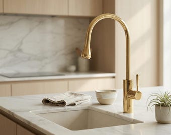 Gold Kitchen Faucet, Brass Kitchen Tap, Pull Down Faucet, Modern Sink Faucet, Luxury Kitchen Decor, Minimalist Tap, Scandinavian Design