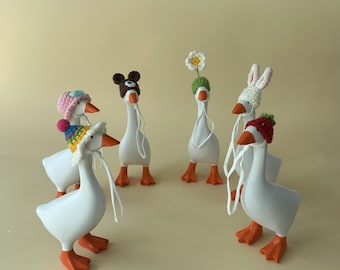 Juego de 6 disfraces de ganso de escritorio para las fiestas – Disfraces de ganso de 18 cm (7 pulgadas) con ropa de punto, lindos accesorios decorativos para estatuas magnéticas de gansos o patos de escritorio.