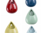 Different colors Handcrafted Hanging Ceramic Wall Planters,Wall Hanging Flower Planter ,Hanging Pots,Hydroponics Planter,Air Plant Holder