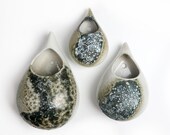 Green Handcrafted Hanging Ceramic Wall Planters,Green Wall Hanging Flower Planter ,Hanging Pots,Hydroponics Planter,Air Plant Holder
