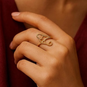 Gold Octopus Tentacle Ring, 24K Gold Plated Nautical Statement Ring, Textured Sea Creature Jewelry, Adjustable Ring, Unique Ocean Gift