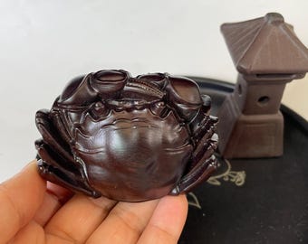 ヴィンテージのカニの小物入れ、蝶番式の蓋、彫刻された木製、塩入れ