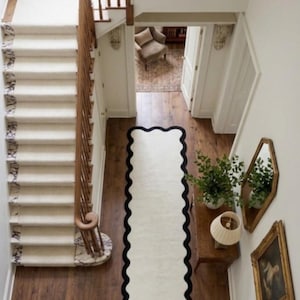 Modern geschulpt loper 3 x 10, zwart en ivoor gangkleed, handgetuft wollen loper, lange haltapijt, modern minimalistisch gangtapijt