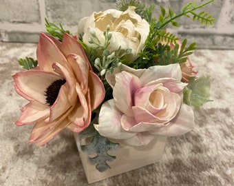 Valentine’s Day Flower Arrangement, Wood Flowers, Wooden Flowers, Valentines Day Gift, Sola Wood Flowers, Pink  Flowers, Wooden Flowers