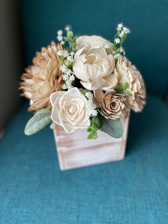 Bridal floral centerpieces discount