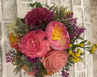 Valentine’s Day Flower Arrangement, Wood Flowers, Wooden Flowers, Valentines Day Gift, Sola Flowers, Pink Flowers, Flowers, Metal Bucket