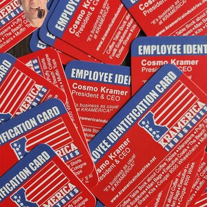 25 Kramerica-Visitenkarten! Kostenloser Versand! Retro-Kunstparodie. Ideal für George Costanza-, Seinfeld-, Kramer- oder Newman-Fans! Schwindelerregend!