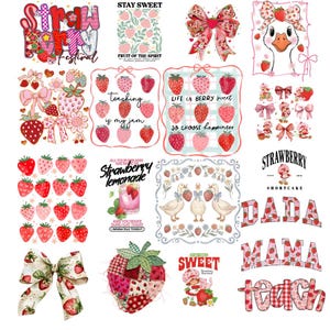 Puede incluir: Una colección de diseños con temática de fresas, incluyendo textos como "Strawberry Festival", "Stay Sweet", "Teaching is my jam" y "Life is Berry Sweet". Los diseños presentan fresas, lazos y un ganso.