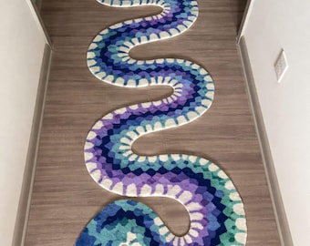 Hand-Tufted Snake Runner Rug - 3D Purple & Blue Wavy Serpent Hallway Carpet - Unique Animal Shape Floor Art - Custom Long Runner