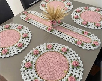 Handmade Victorian Lace Crochet Table Runner & Placemats Set – White Elegance
