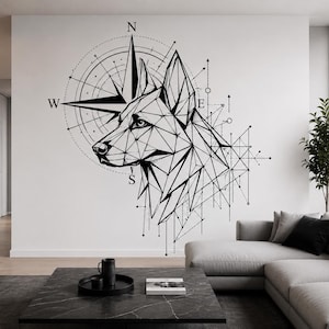 Könnte beinhalten: Schwarz-weiß geometrische Wandkunst mit einem Wolfskopf-Profil, einer Windrose und verbundenen Linien. Das Kunstwerk ist an einer weißen Wand in einem modernen Wohnzimmer angebracht.