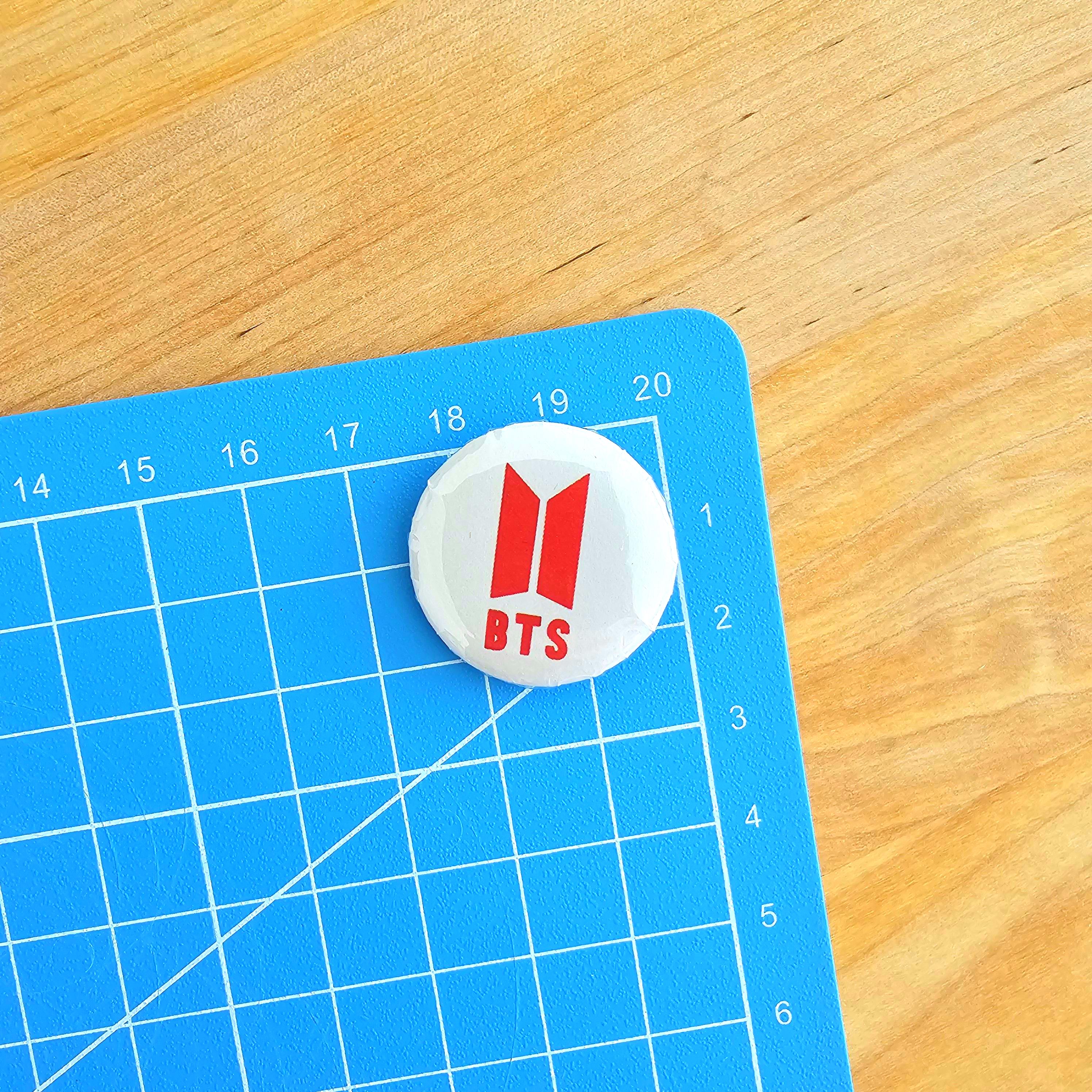 Mix/match Mini Arirang Buttons Set | Bts-inspired World Tour Concert ...