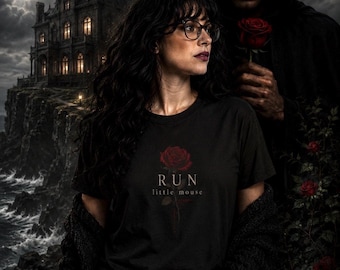 Camiseta "Corre, ratoncito" / Romance oscuro, Adeline inquietante, lectura, aficionado a los libros