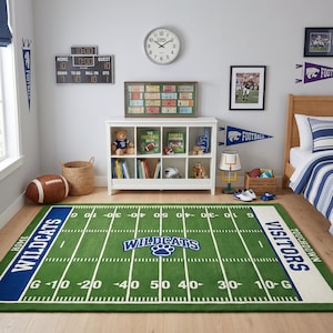 Alfombra personalizada con el diseño del campo de fútbol americano de los Wildcats - Decoración deportiva personalizada para la habitación de los niños y alfombra de juegos.