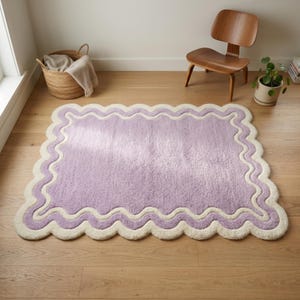 Handgetuft golvend vloerkleed | Lavendel coquillerand | Wol | Woonkamer | Aangepast formaat